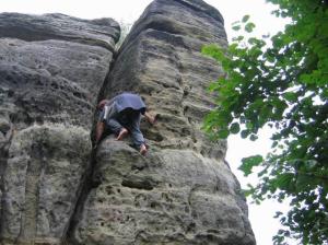 Brto vylezl nahoru, a teď beká