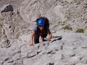 Nika v cestě Hüttenpfeiler na Niedere Sc