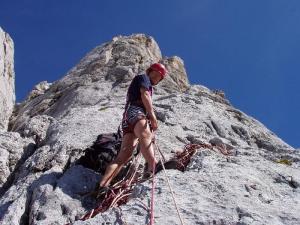 Komár tamtéž (H¨ttenpfeiler, IV+)