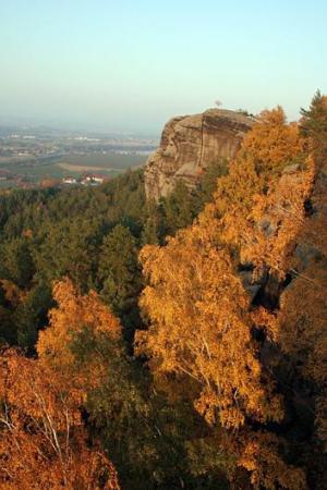 Rozhled z vrcholové vyhlídky