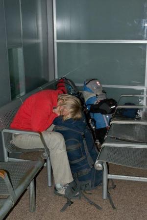 Ammán, čekání na letišti