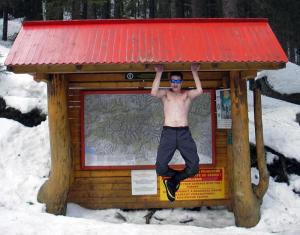 imitace prsního a břišního svalstva