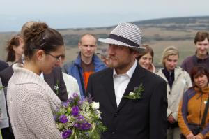 Chvílemi i vážní