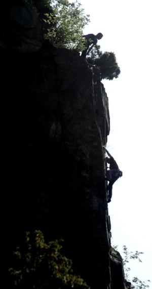 Hrb a Adam lezou Tlumiš vášní