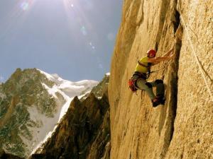 V Contaminově cestě na Pt. Lachenal, oblast Blancu